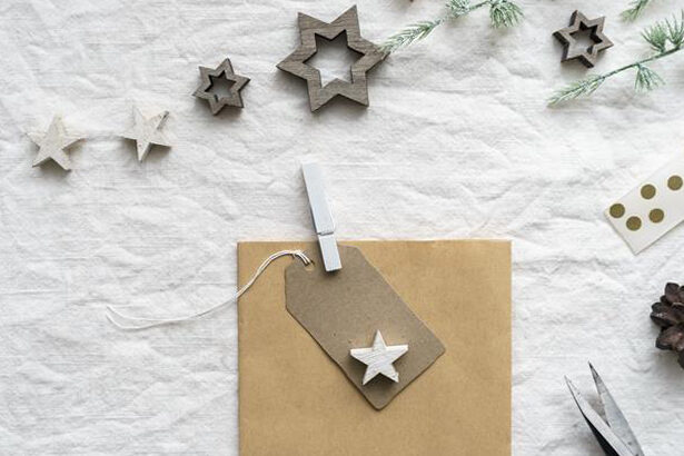 Φτιάξε (οικολογικά) χριστουγεννιάτικες κάρτες 